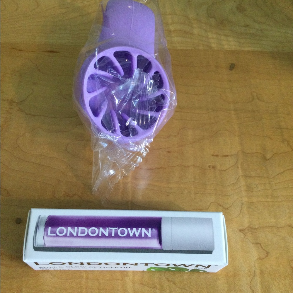 LONDONTOWN Set - NIB